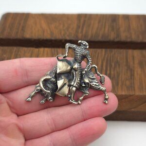 Sterling Silver Matador Pin Brooch B45